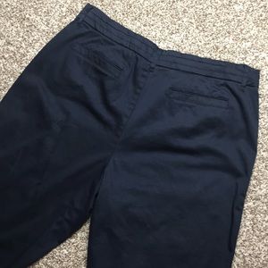 KHAKIS & COMPANY polished cotton CAPRIS